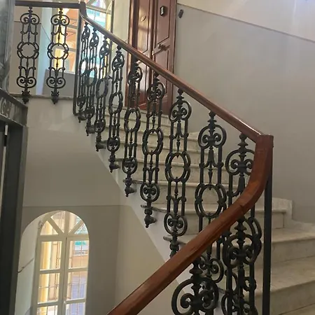 Apartamento Miranda Nel Cuore Del Vomero Nápoles