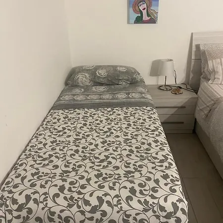 Miranda Nel Cuore Del Vomero Appartement