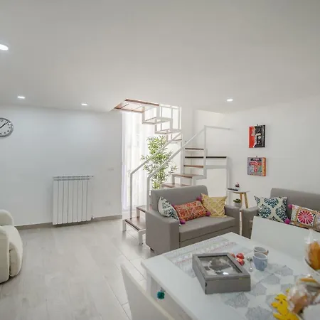 Apartamento Miranda Nel Cuore Del Vomero *