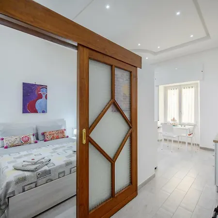 Apartamento Miranda Nel Cuore Del Vomero