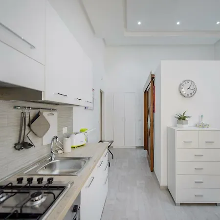 Miranda Nel Cuore Del Vomero