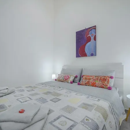 Miranda Nel Cuore Del Vomero * Nápoles