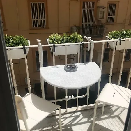 Miranda Nel Cuore Del Vomero * Nápoles