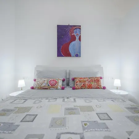 Miranda Nel Cuore Del Vomero